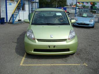 2006 Toyota Passo Photos