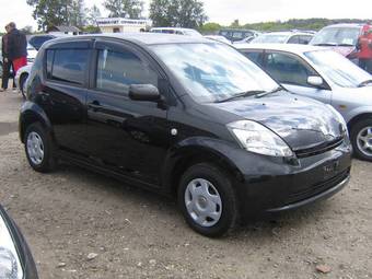 2006 Toyota Passo Pictures