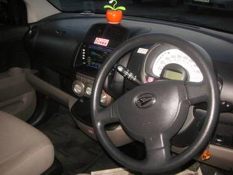 2006 Toyota Passo Photos