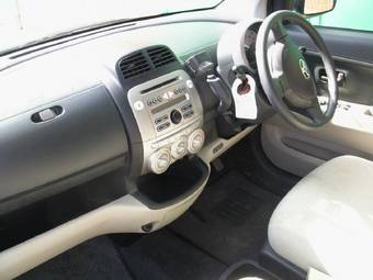 2007 Toyota Passo Photos
