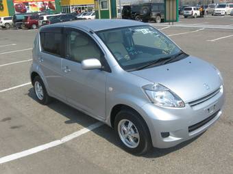 2009 Toyota Passo Photos