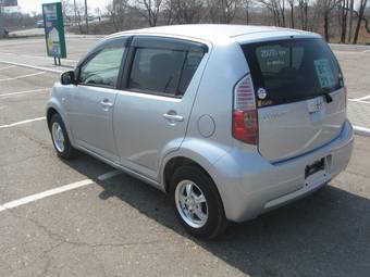 2009 Toyota Passo Photos