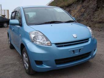 2009 Toyota Passo Photos