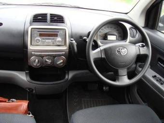 2009 Toyota Passo Photos