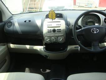 2009 Toyota Passo Pictures