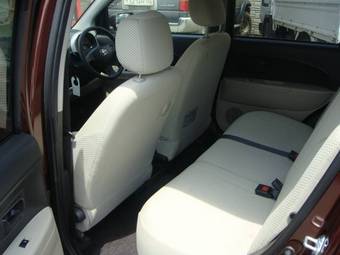 2009 Toyota Passo Photos