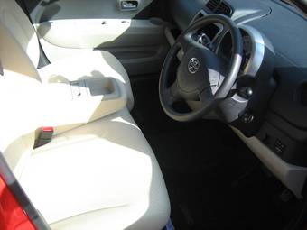2009 Toyota Passo Pictures