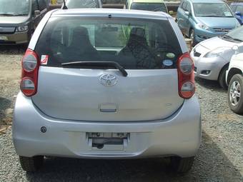 2011 Toyota Passo Photos