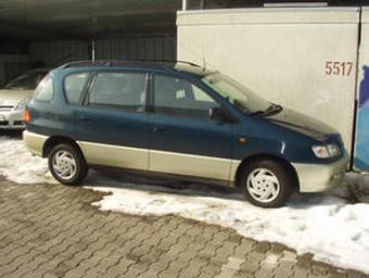 1998 Toyota Picnic