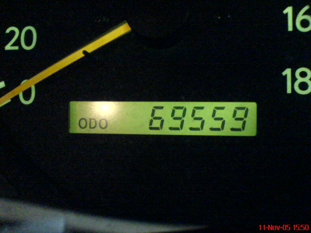 2000 Toyota Picnic Pictures