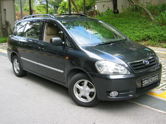 2002 Toyota Picnic