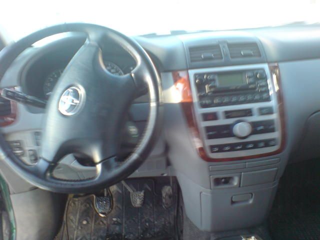 2002 Toyota Picnic