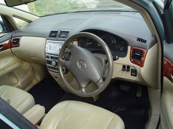 2002 Toyota Picnic For Sale