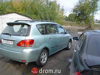 2002 Toyota Picnic For Sale