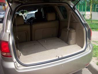 2002 Toyota Picnic Images