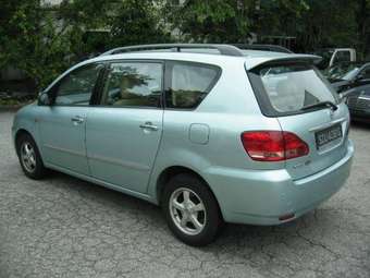 2003 Toyota Picnic For Sale