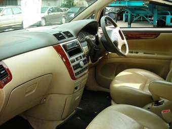 2003 Toyota Picnic For Sale