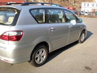 2004 Toyota Picnic For Sale