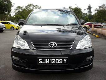 2004 Toyota Picnic For Sale