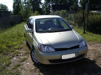 1999 Toyota Platz