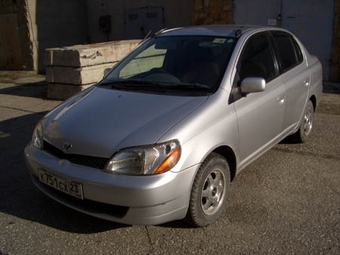 1999 Toyota Platz