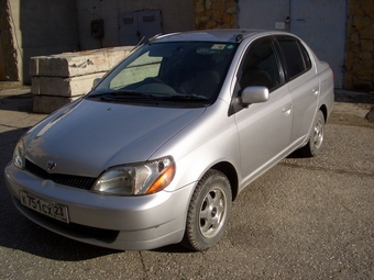 Toyota Platz