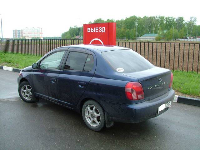 1999 Toyota Platz