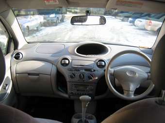 1999 Toyota Platz