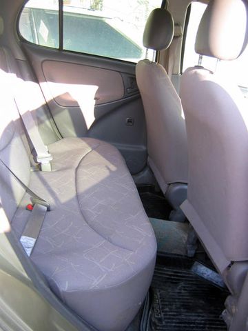 1999 Toyota Platz