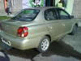 Toyota Platz