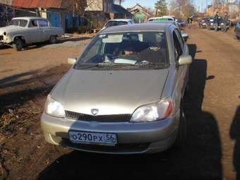 1999 Toyota Platz