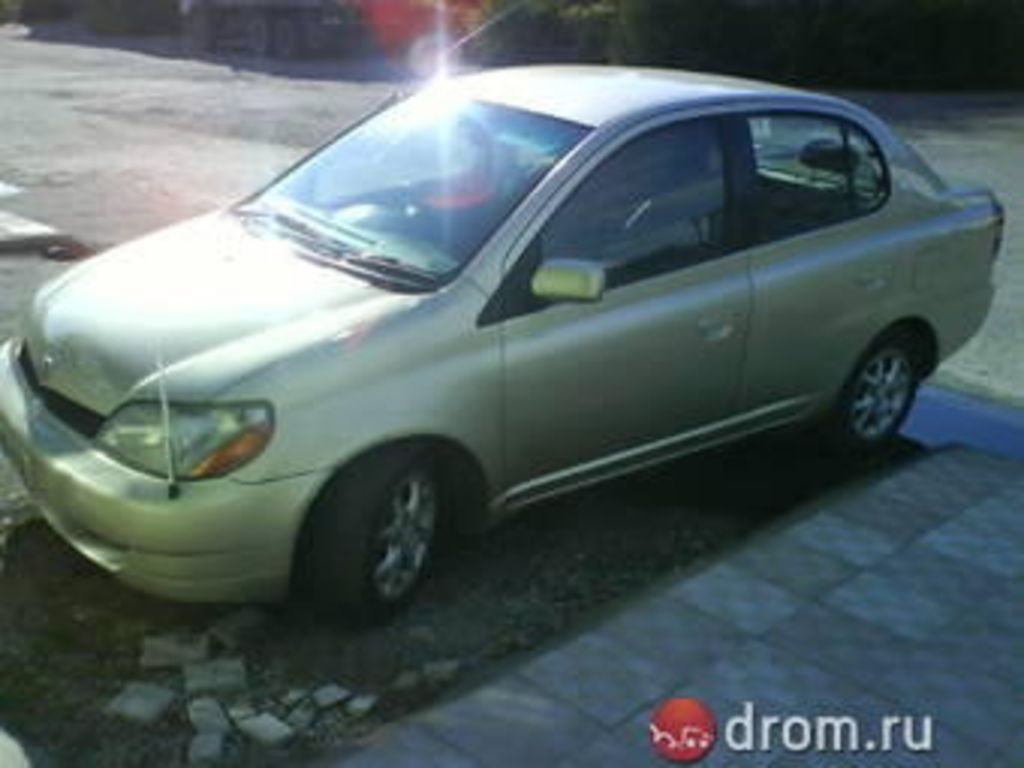 1999 Toyota Platz