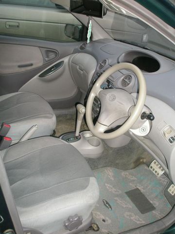 1999 Toyota Platz