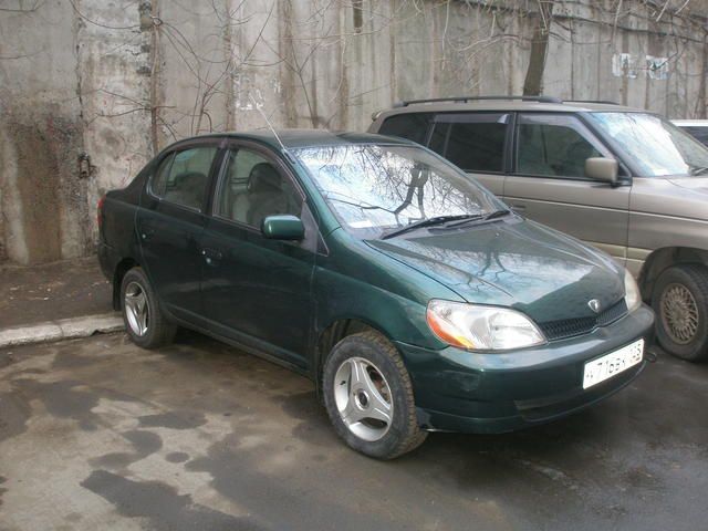 1999 Toyota Platz