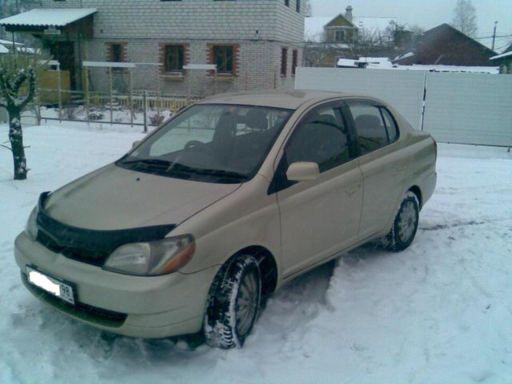 1999 Toyota Platz