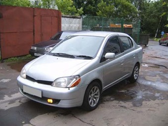 1999 Toyota Platz For Sale