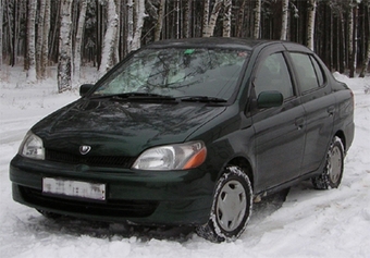 2000 Toyota Platz