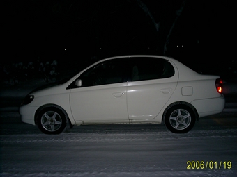 2000 Toyota Platz