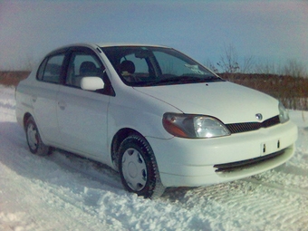 2000 Toyota Platz