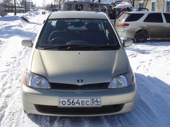 Toyota Platz