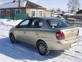 Toyota Platz