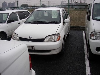 2000 Toyota Platz