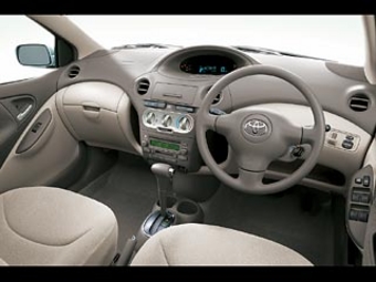 2000 Toyota Platz