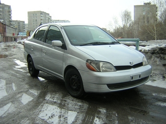 2000 Toyota Platz