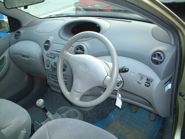 2000 Toyota Platz