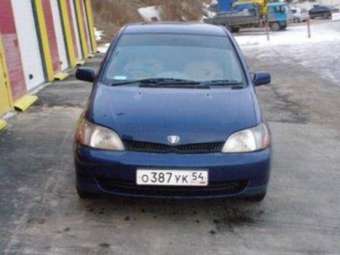 2000 Toyota Platz