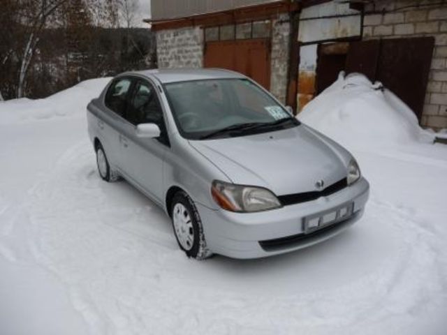 2000 Toyota Platz