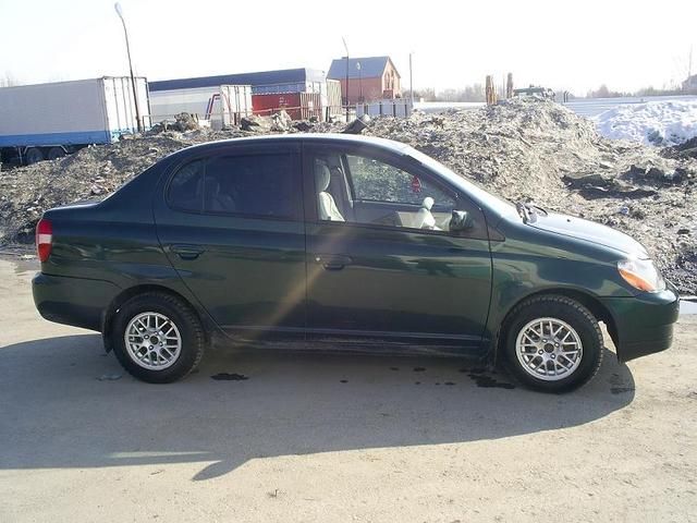 2000 Toyota Platz