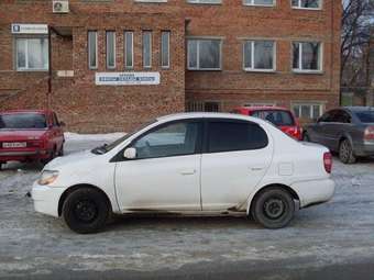 2000 Toyota Platz