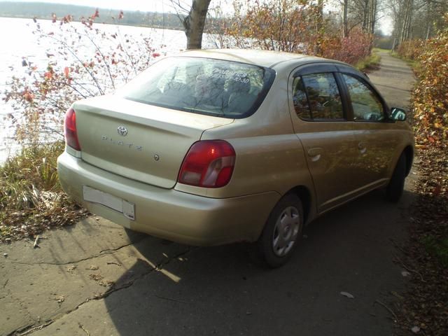 2000 Toyota Platz